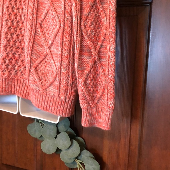 Gap Cable Knit Sweater - Picture 9 of 11